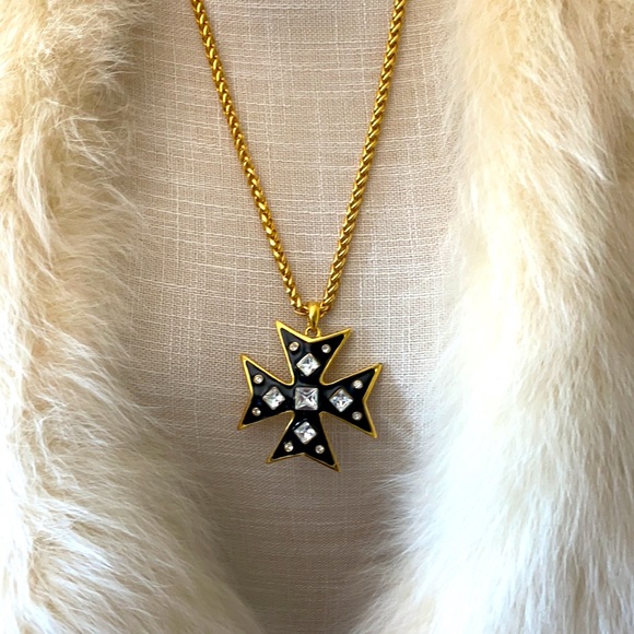 EUC Kenneth Lane Maltese Cross necklace - Picture 2 of 7